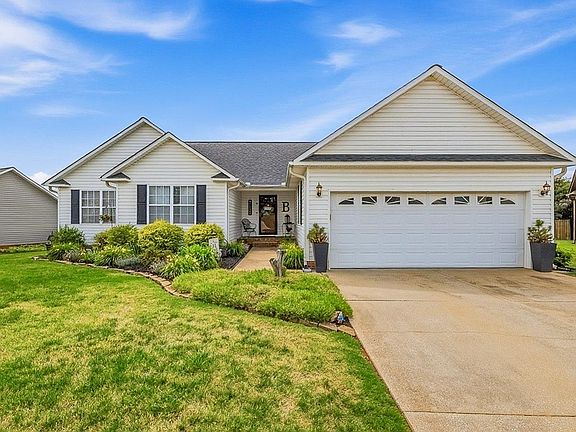 2nd image of 114 Harvest Ridge Dr
