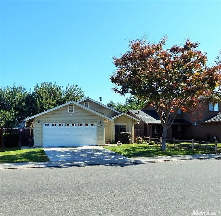 824 Plateau Way photo 1