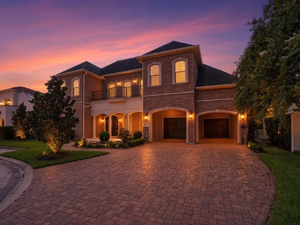 15611 Oyster Cove Dr, Sugar Land, TX 77478