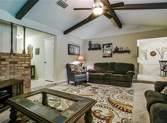 4th image of 2609 Colleen Dr