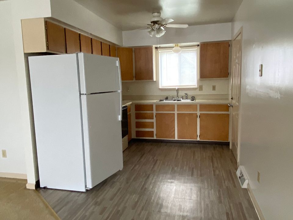 1st image of 701 Mill St #2