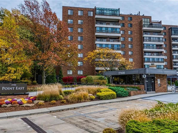 27500 Cedar Rd APT 602, Beachwood, OH 44122