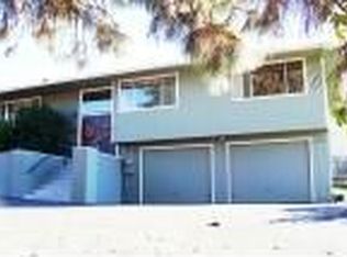 2565 Beach Ln, Lakeport, CA 95453