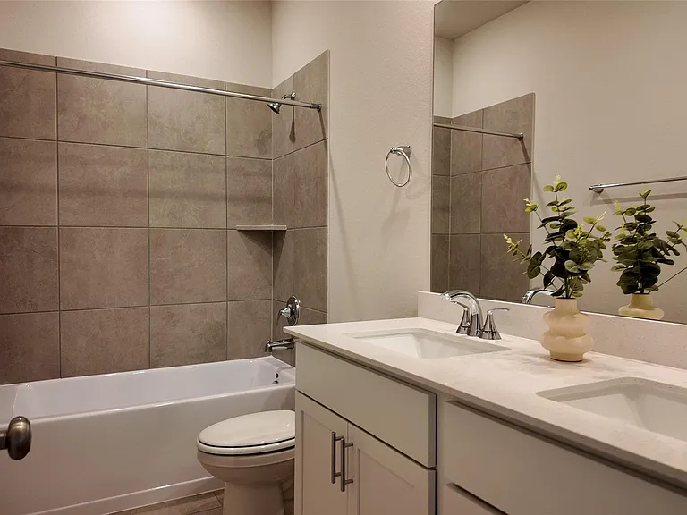 16241 Parish Pointe Ct — Photo 17