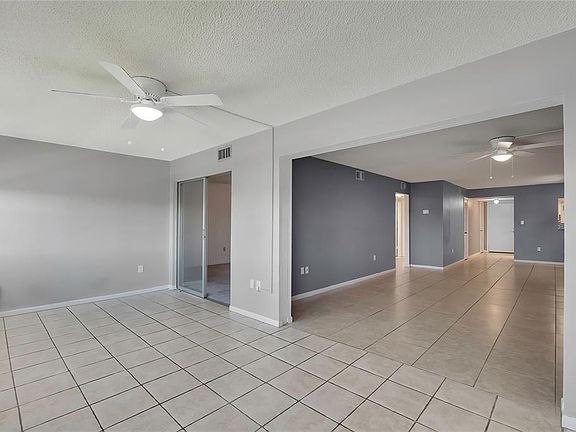5th image of 4452 Garnet Dr Unit 203