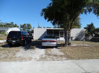 432 Seminole Dr, Lake Worth, FL 33462
