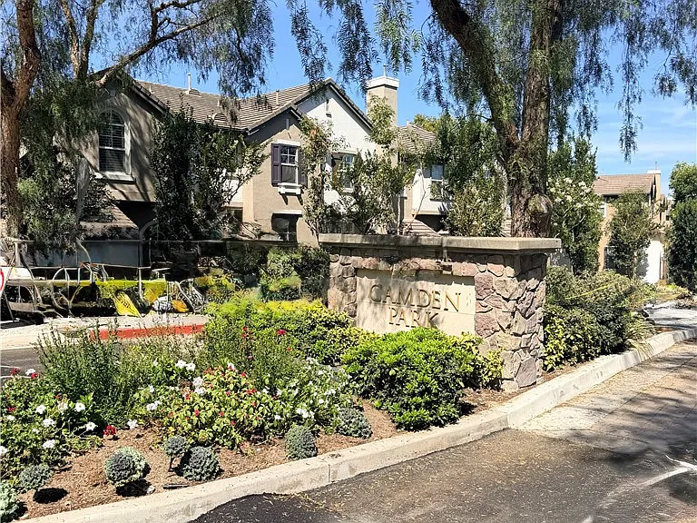 23 Tulare Dr — Photo 25