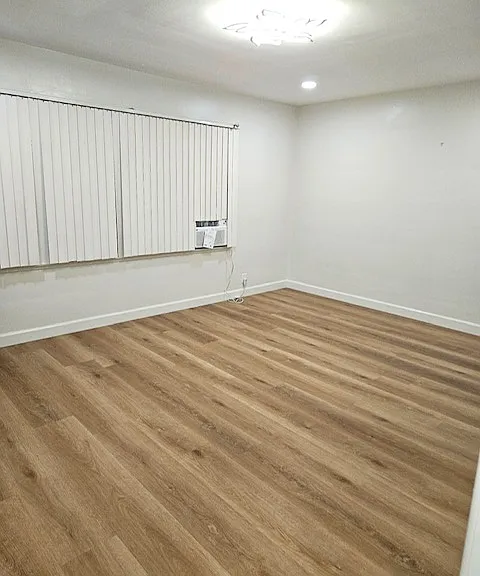 224 E Elmwood Ave #F — Photo 2