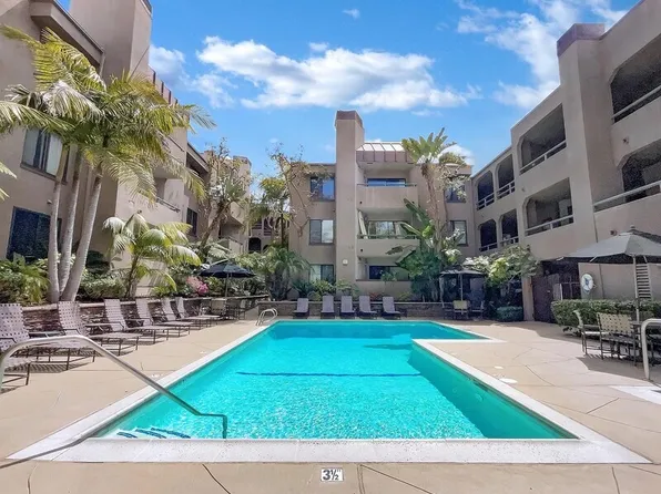 8300 Manitoba St, Playa Del Rey, CA