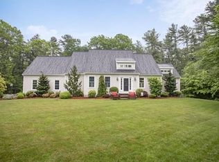 32 Doe Brook Cir, Bridgewater, MA 02324