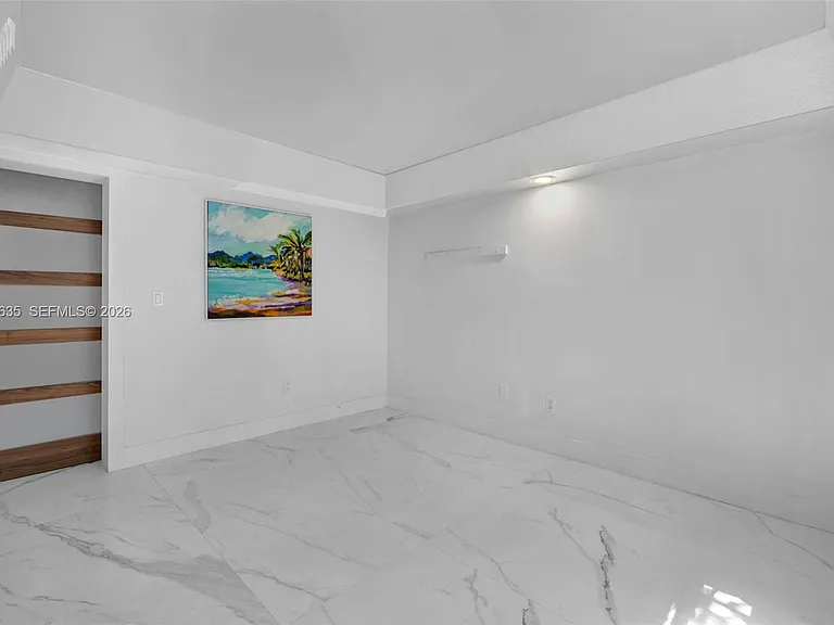 3245 Virginia St #16 — Photo 8