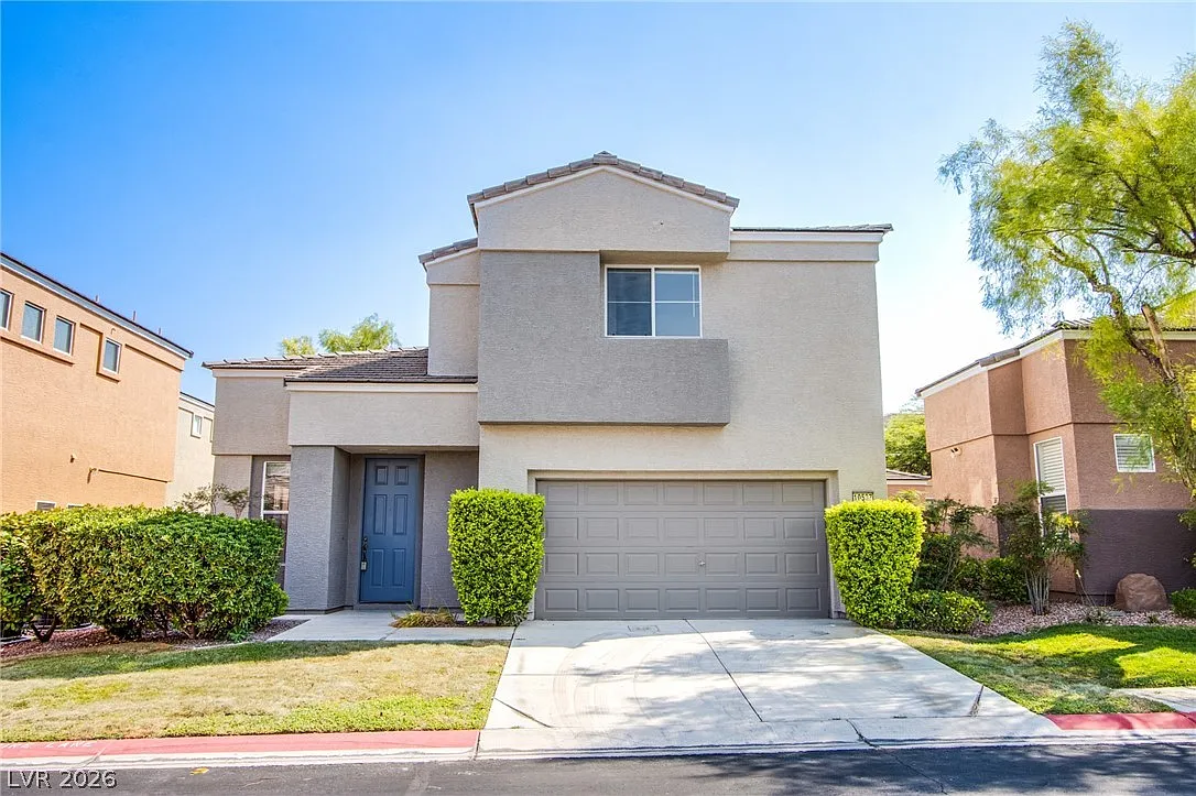 3 bed, 2.5 bath, 1564 sqft, $2,100 — Photo 1