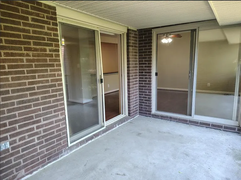 Residences at Pomona Park — Photo 116