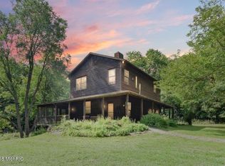 595 E Buchanan Rd, Shelby, MI 49455