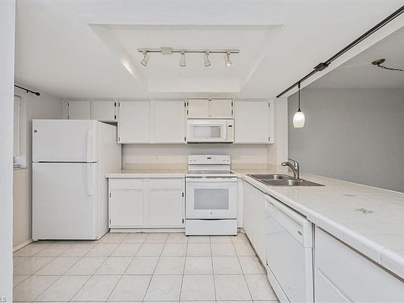 5th image of 2350 Naples Trace Cir Unit 6-608