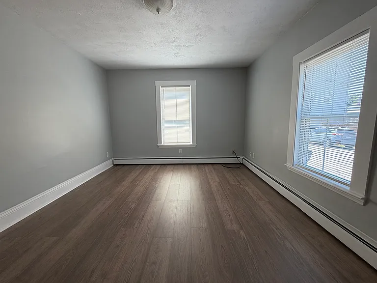 6 Harris St #1 — Photo 5