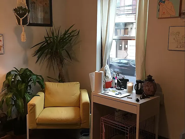 1533 Green St #1R — Photo 3