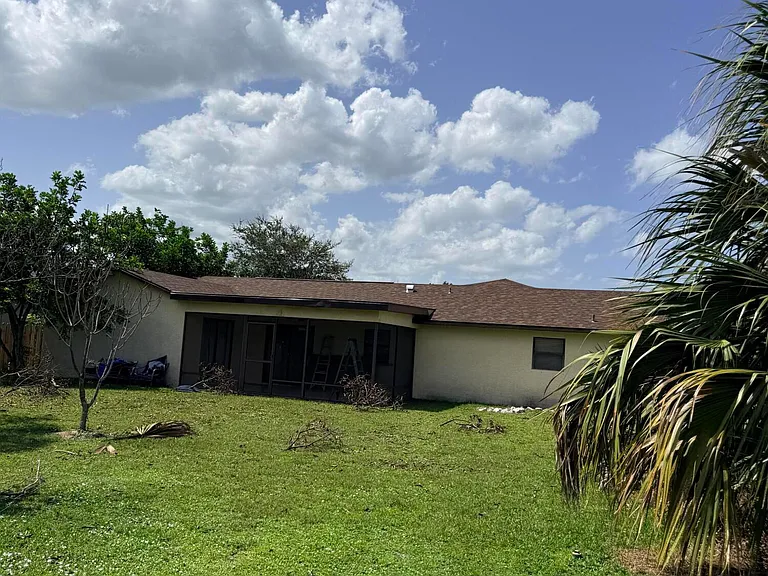 508 NW Azalea Ave — Photo 7