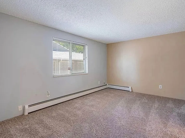 61 Newark St #A — Photo 11