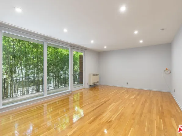 1155 N Clark St APT 2, West Hollywood, CA 90069