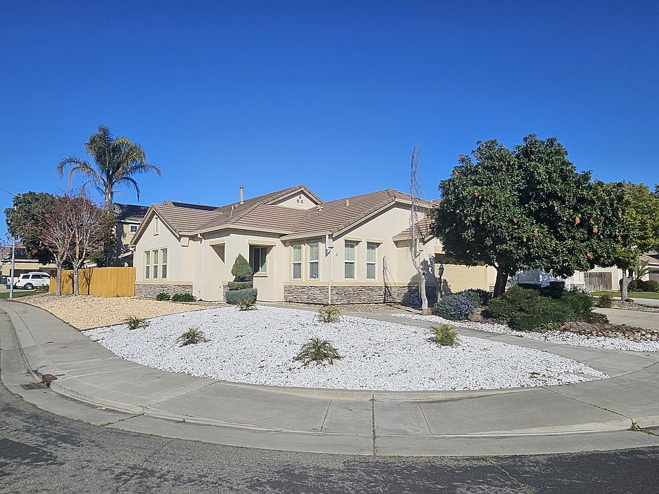 1st image of 1119 Heartland Dr
