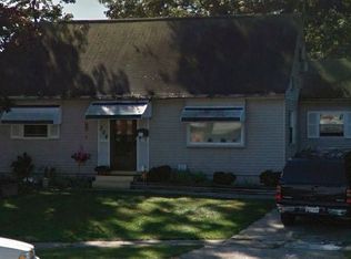 304 Lambson Ct, Middle River, MD 21220