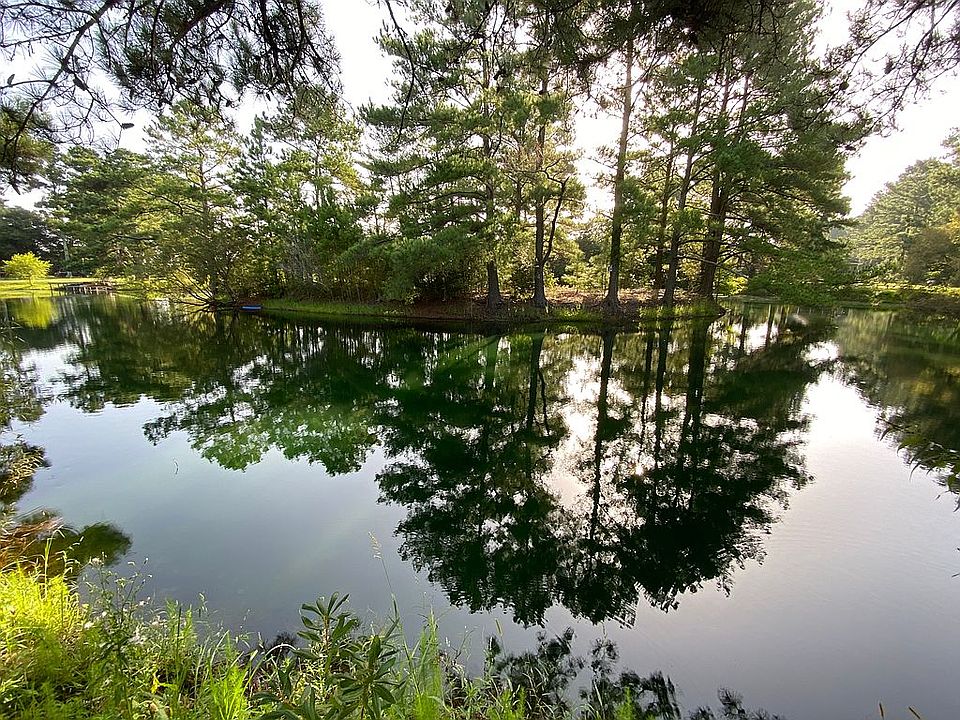 1.5 Acre Pond 