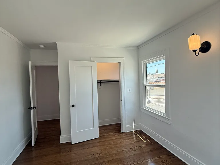1701 1/2 Hillhurst Ave #1701 — Photo 11