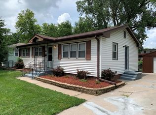 4864 Jaynes St, Omaha, NE 68104