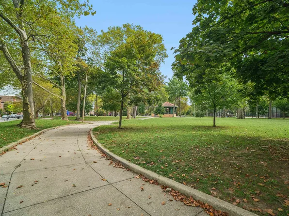 804 Grand Street image 20 of 29