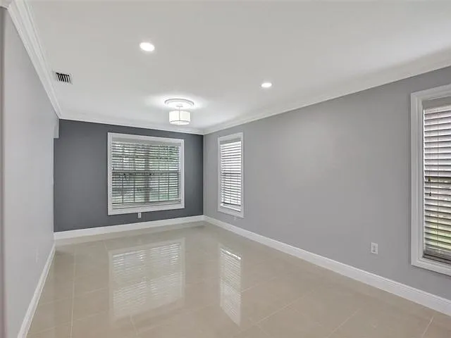 2355 NW 138th Dr — Photo 17