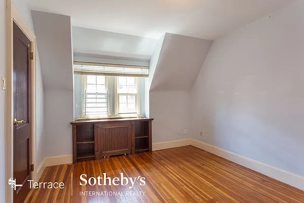 Rented by Terrace Sotheby's International Realty | media 11