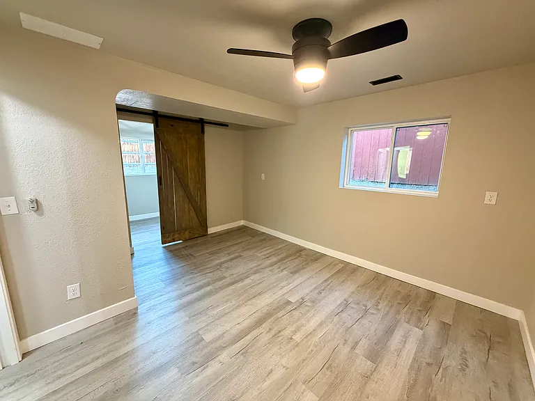 519 Garland St — Photo 22