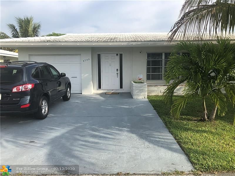 1st image of 6705 NW 72nd St
