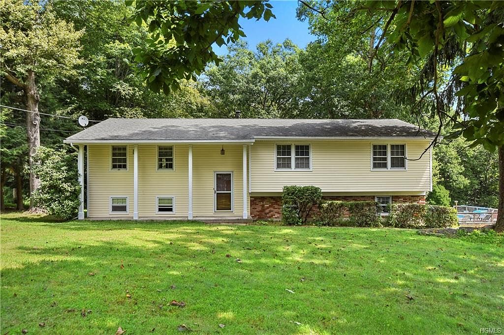 322 Lakeview St, Mahopac, NY 10541 Zillow