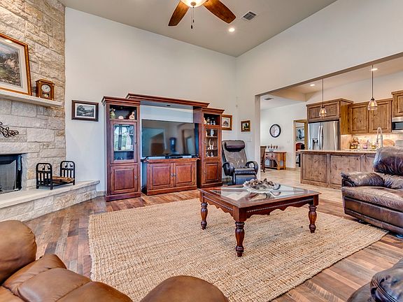 4th image of 1 Dalewood Dr