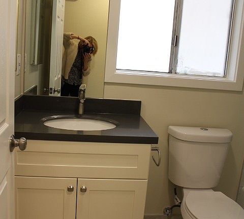5th image of 421 Richmond Dr APT 101