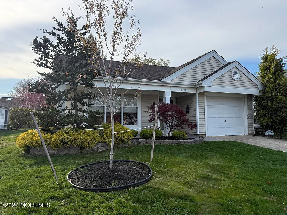 2409 Coral Leaf Rd