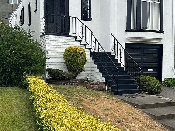 2nd image of 1011 Portola Dr