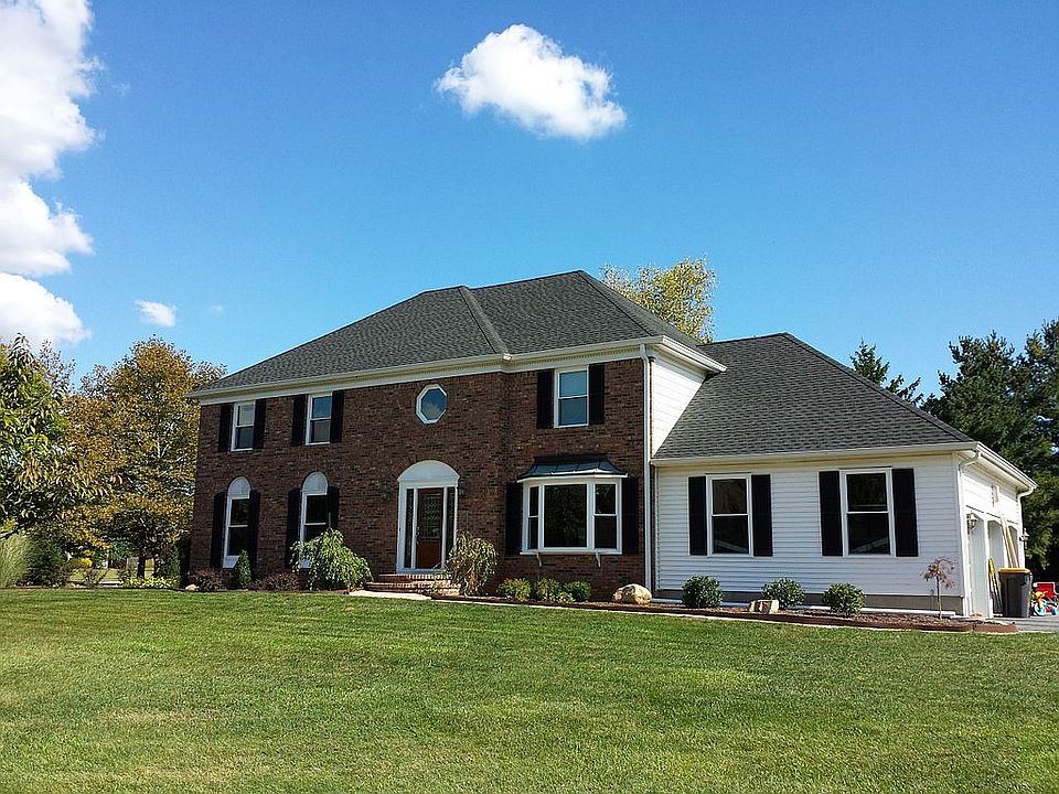 1st image of 106 Michelle Ln