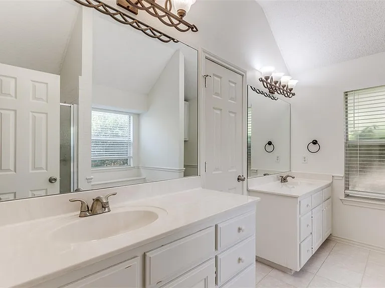 1523 Wayside Dr — Photo 12