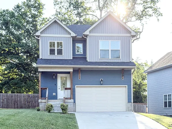 414B Oak St, Clarksville, TN 37042