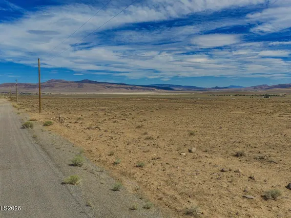 12285 Shawnee Rd, Silver Springs, NV 89429