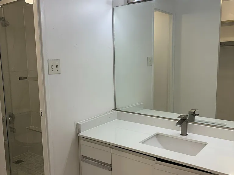 4001 Don Mills Rd #110 — Photo 36