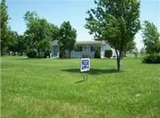 1078 Raccoon Rd, Everest, KS 66424