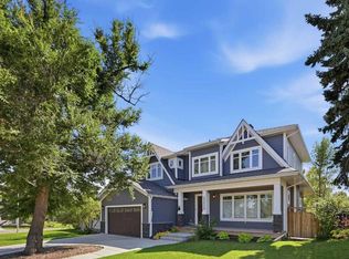 2223 N Glenwood Dr SW, Calgary, AB T3E3Y7