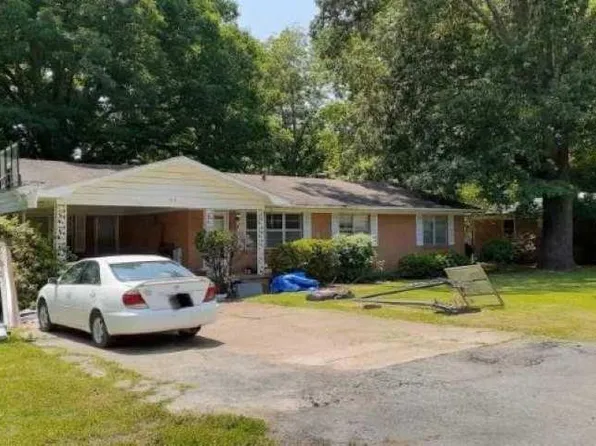 605 Eastwood Dr, Searcy, AR 72143
