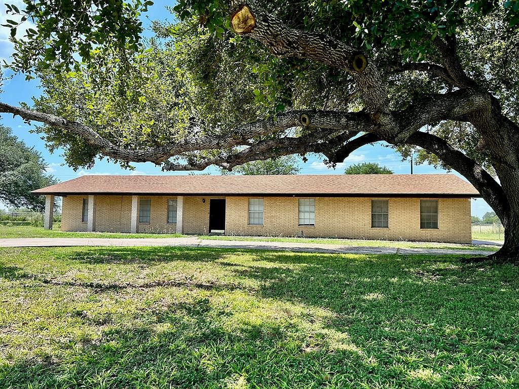 2883 Cagle Ln, Beeville, TX 78102 MLS 112817 Zillow