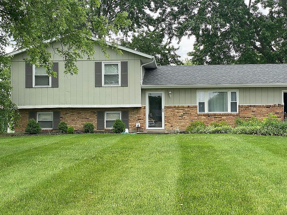 1st image of 3711 Heathwood Dr
