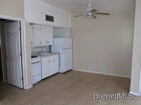 4th image of 127 Woodland Dr